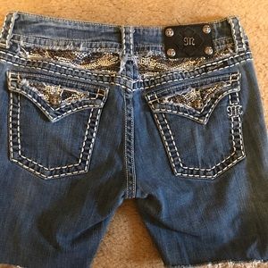 Cut off miss me shorts size 31